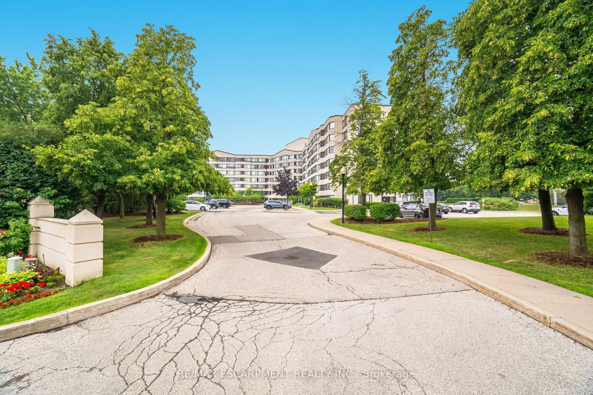 1001 Cedarglen Gate, #716