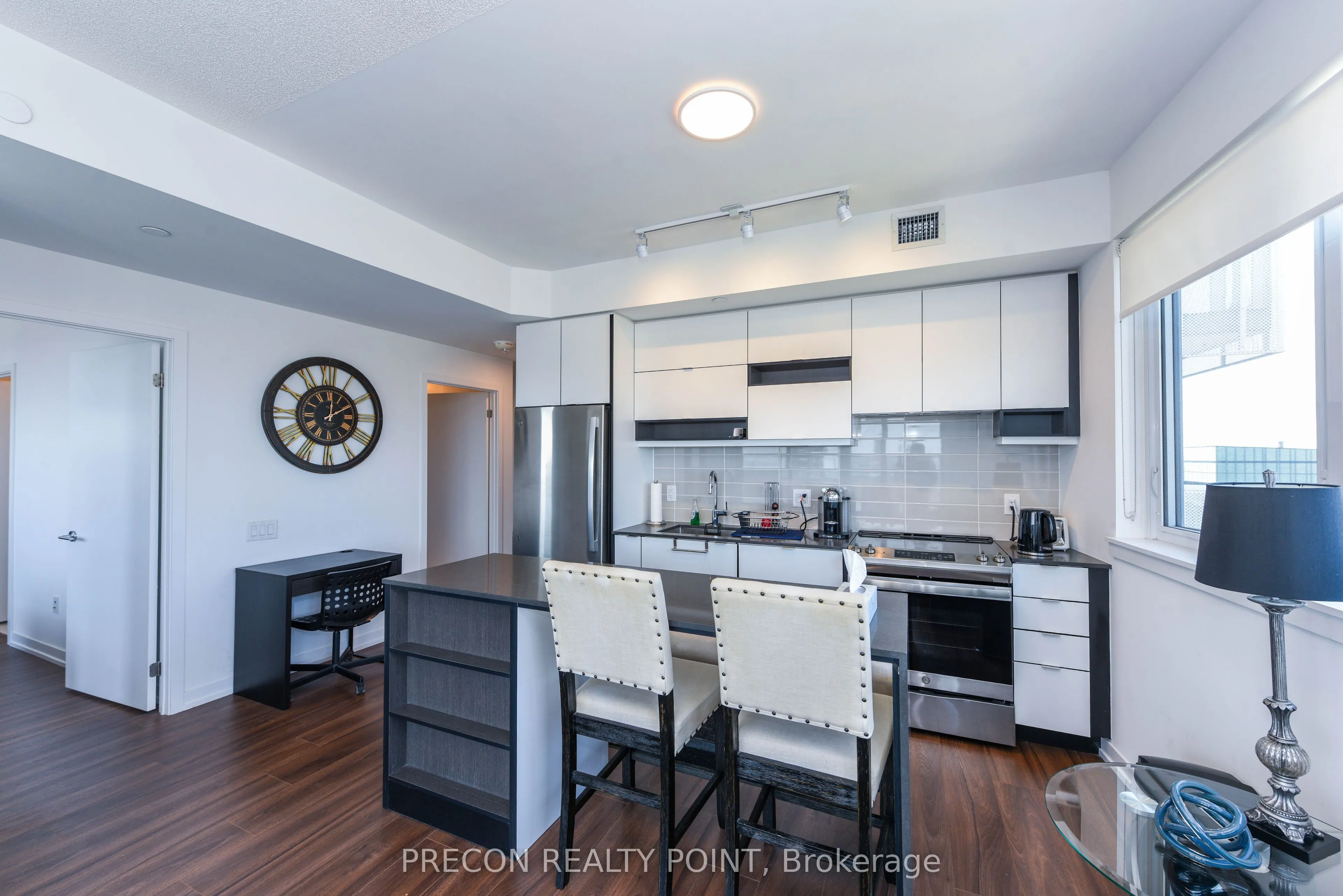 4065 Confederation Parkway, #4004