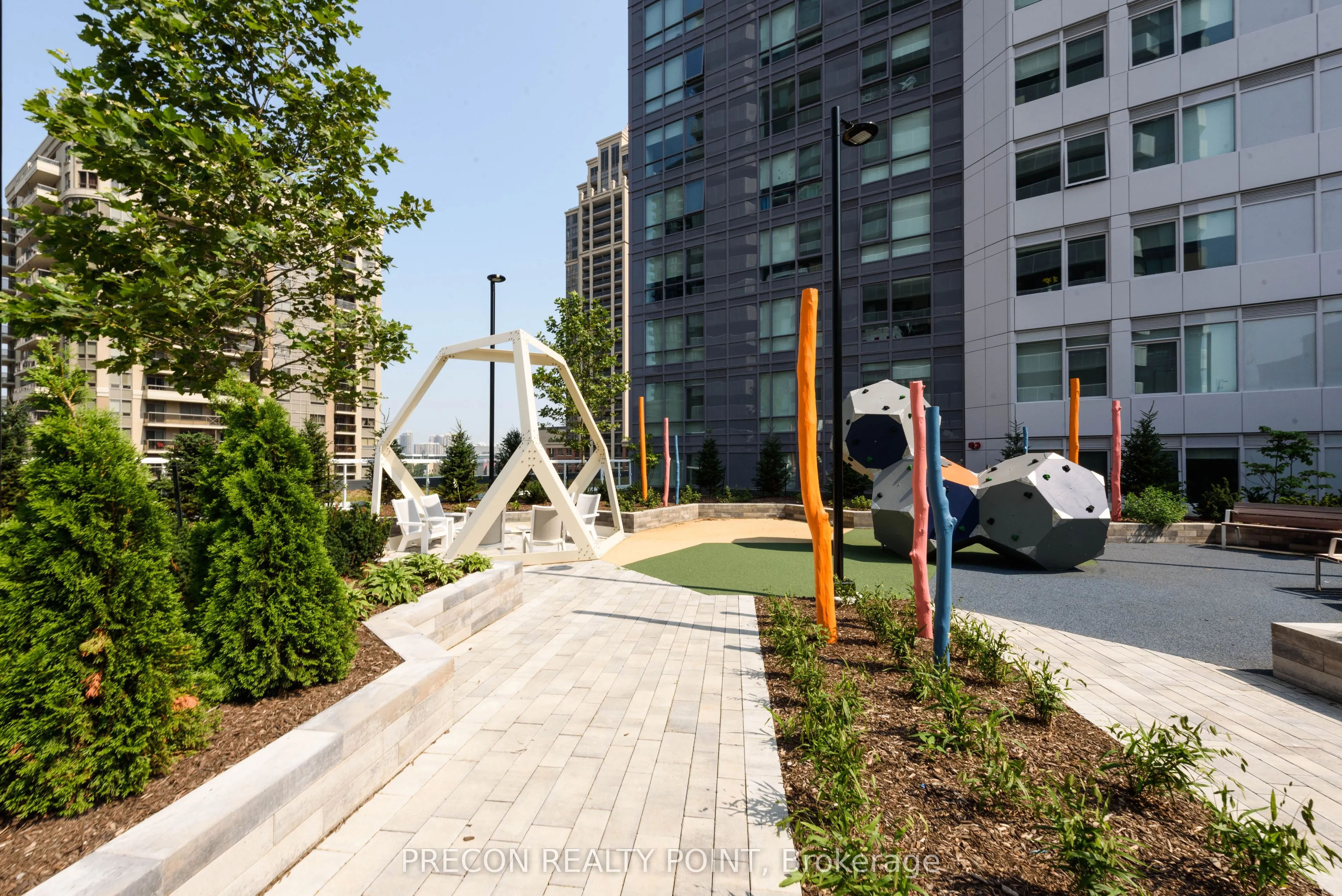 4065 Confederation Parkway, #4004