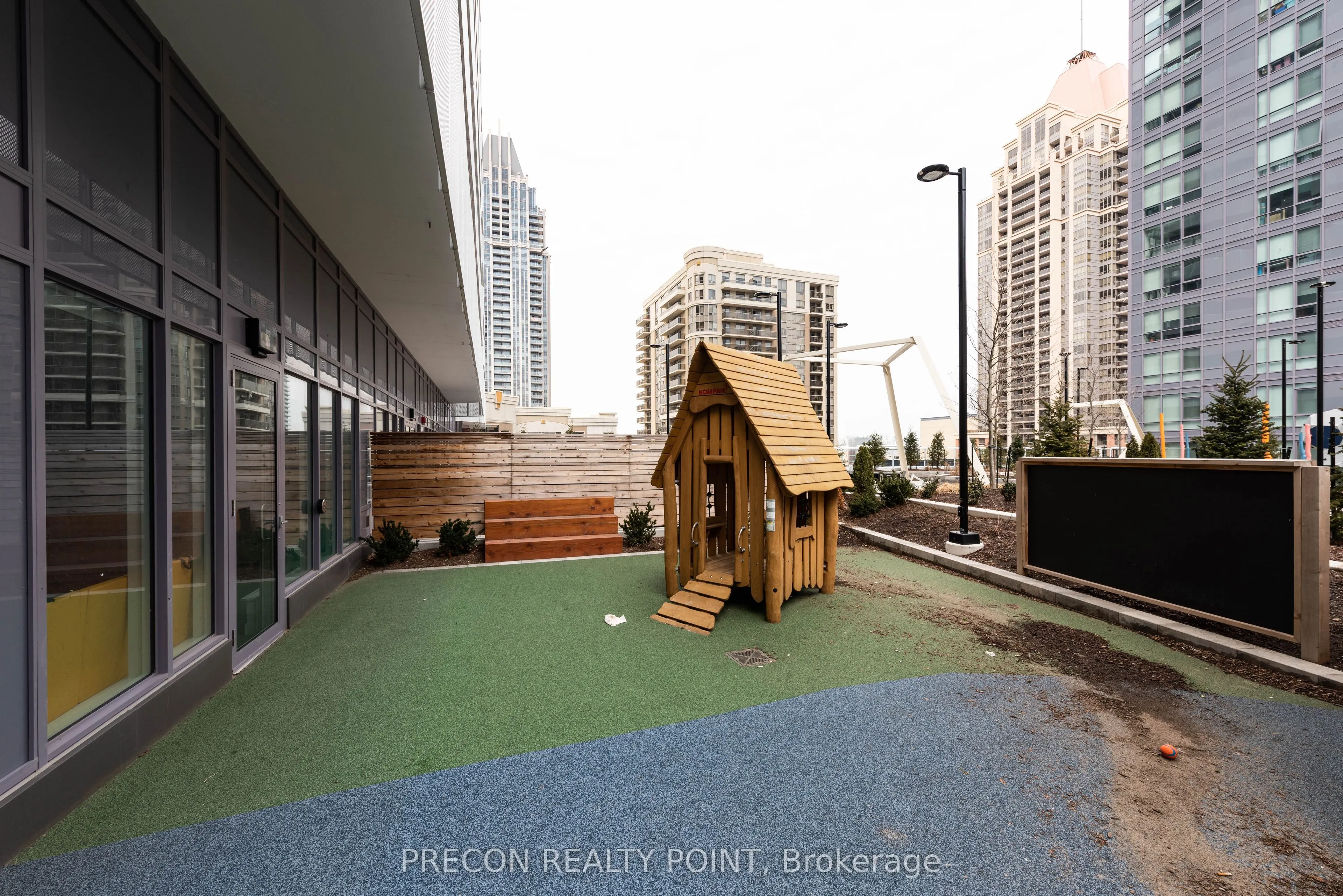 4065 Confederation Parkway, #4004