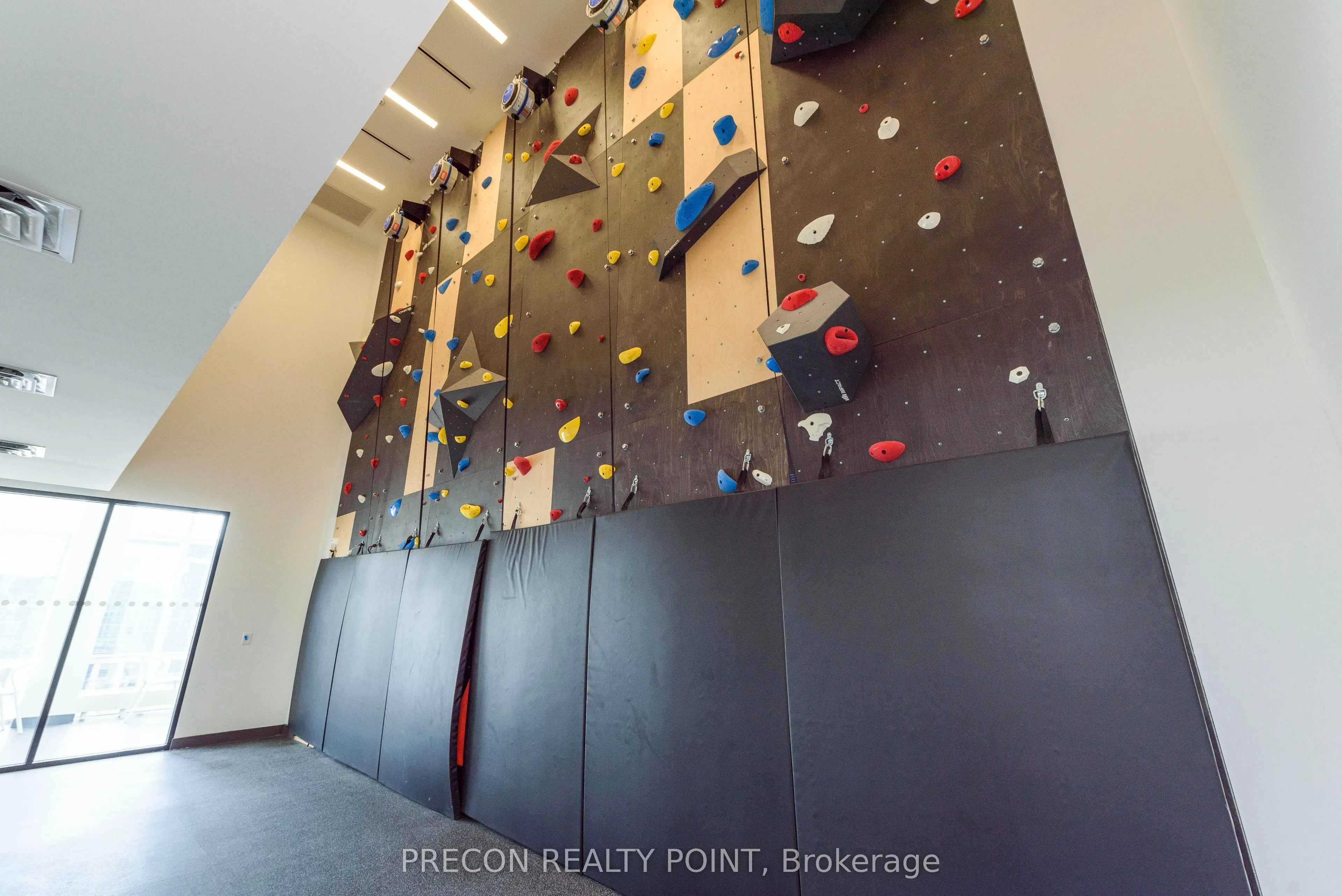 4065 Confederation Parkway, #4004