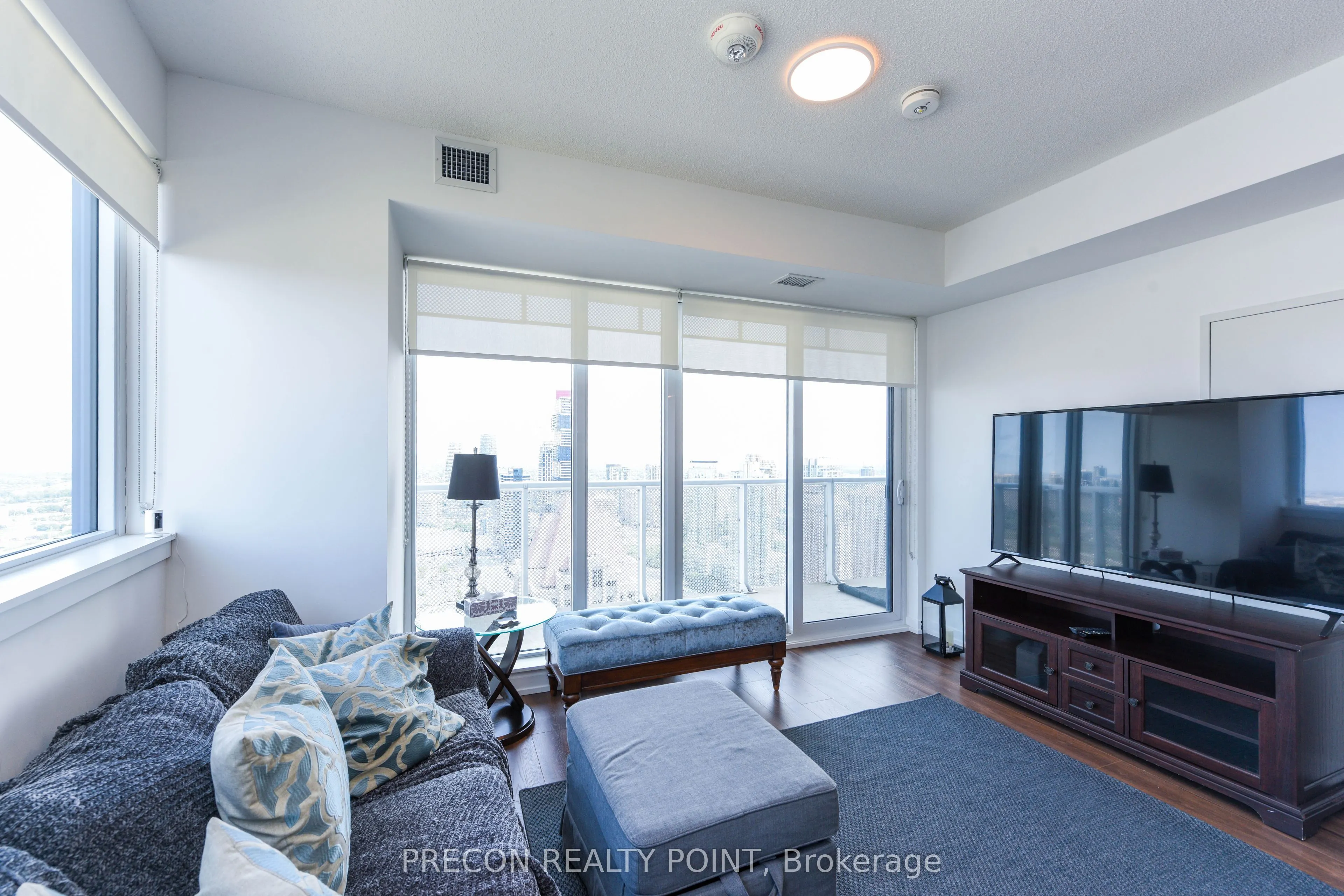 4065 Confederation Parkway, #4004