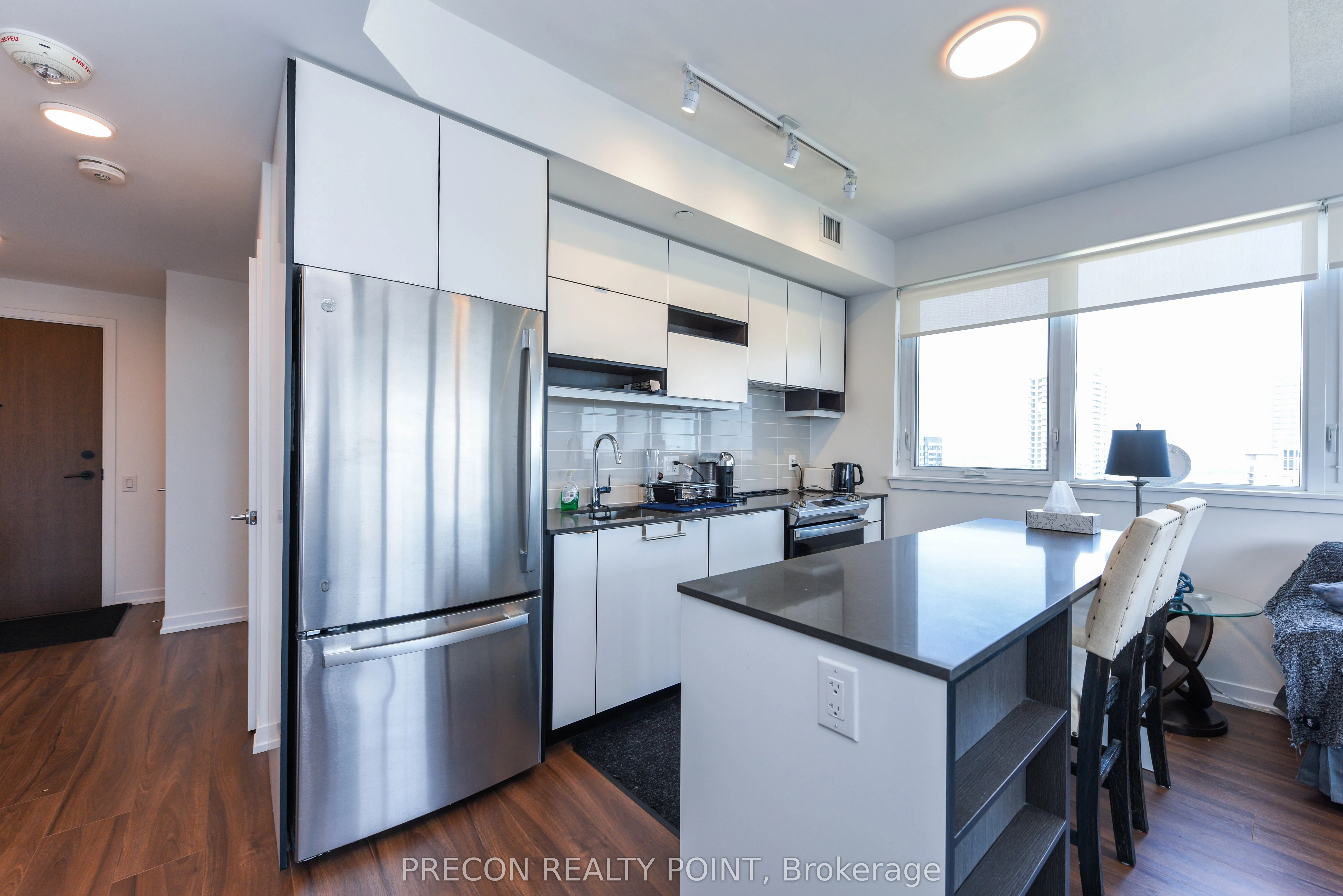 4065 Confederation Parkway, #4004
