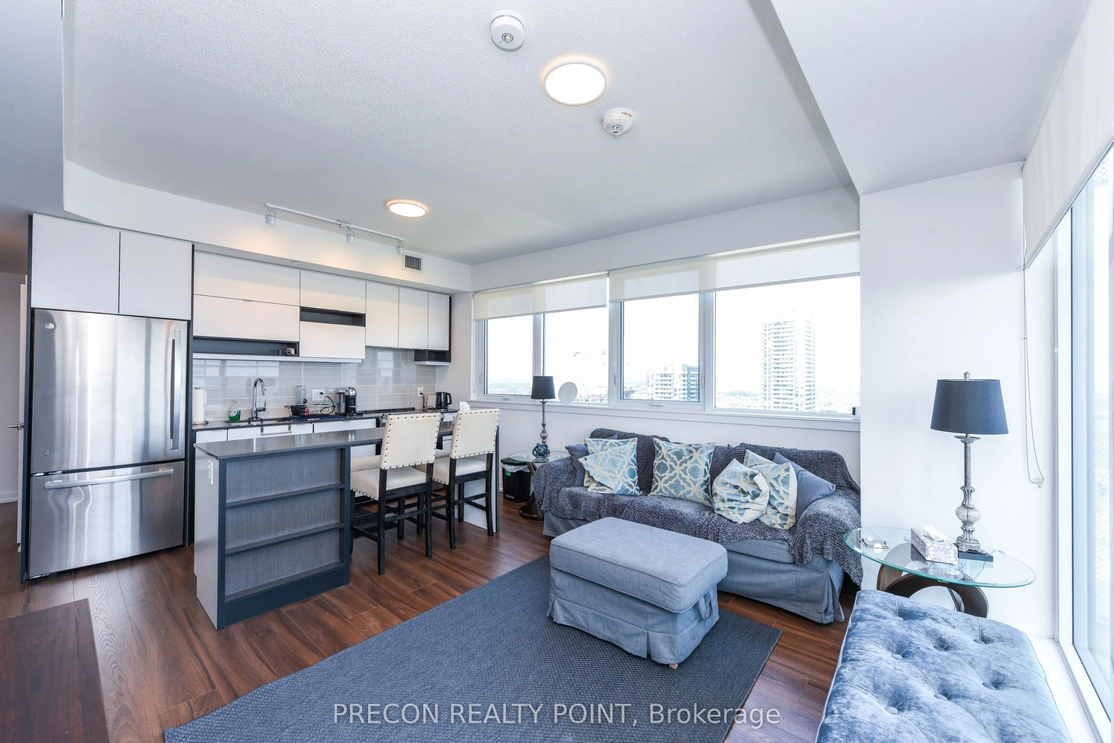 4065 Confederation Parkway, #4004