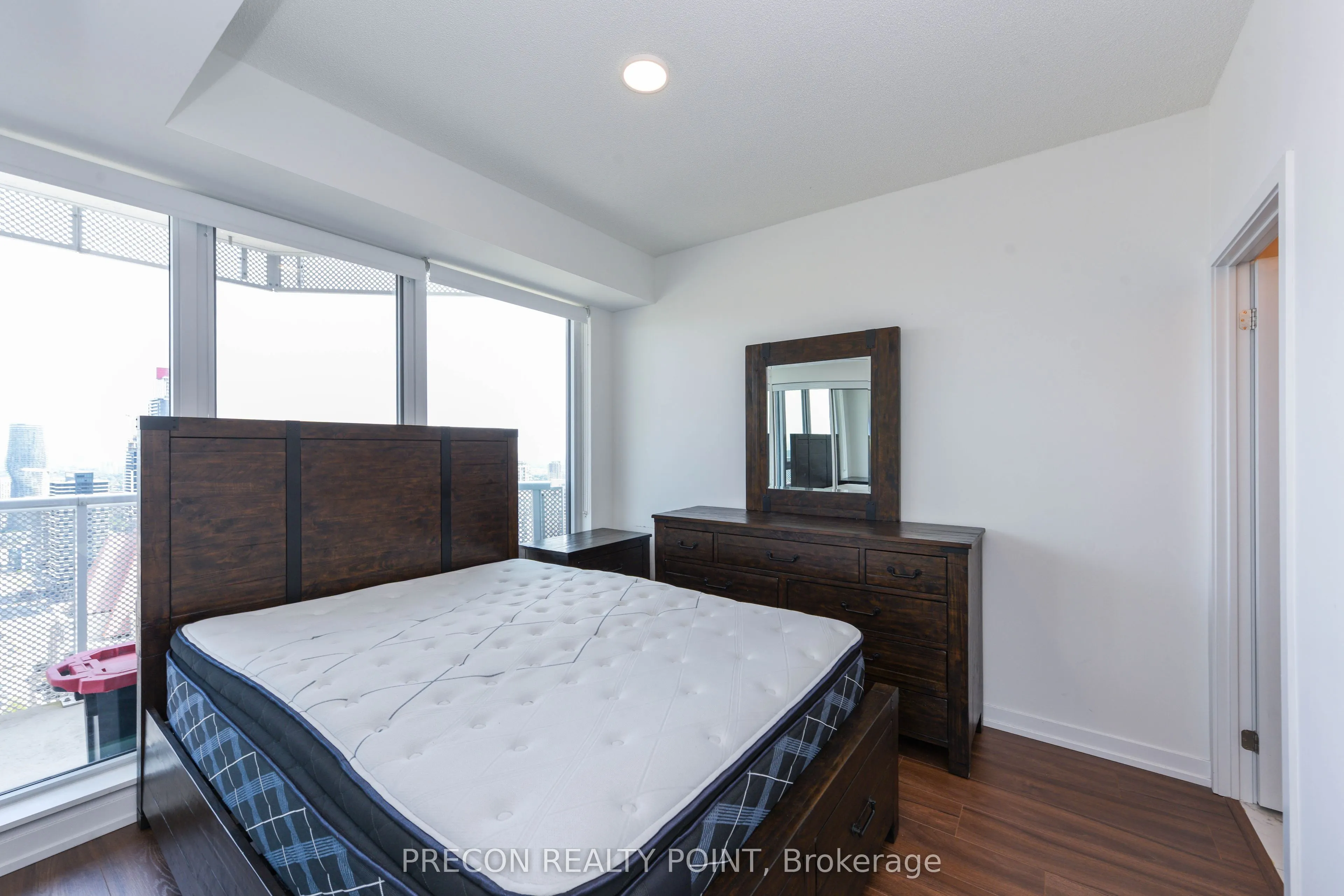 4065 Confederation Parkway, #4004