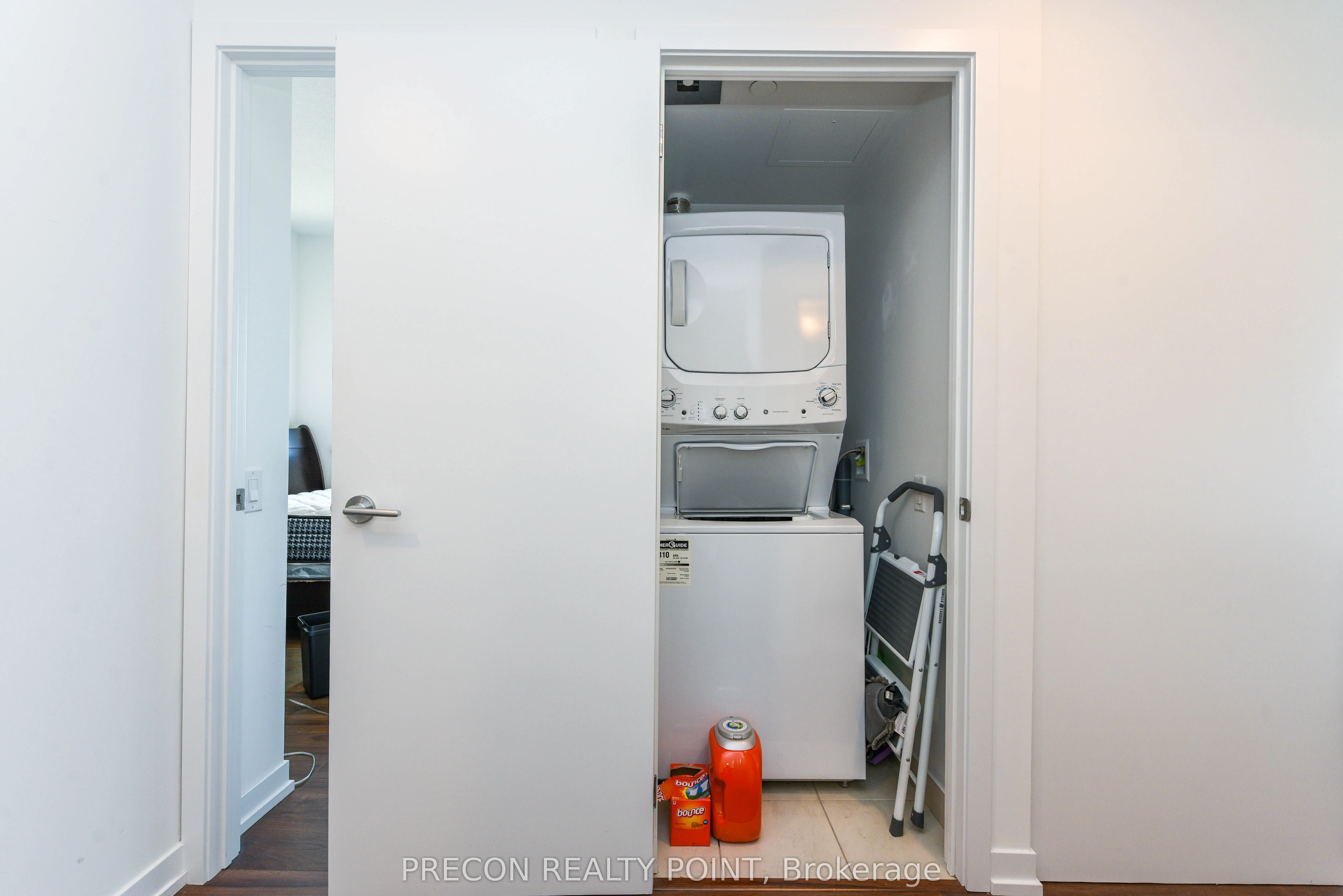 4065 Confederation Parkway, #4004