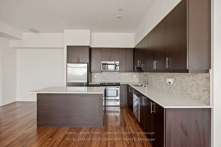 35 Fontenay Court, #1205