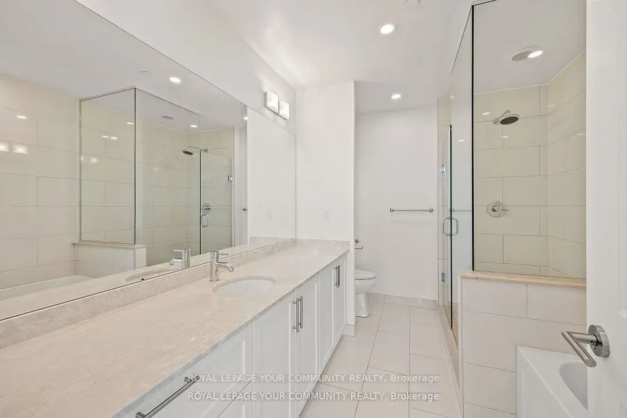 35 Fontenay Court, #1205