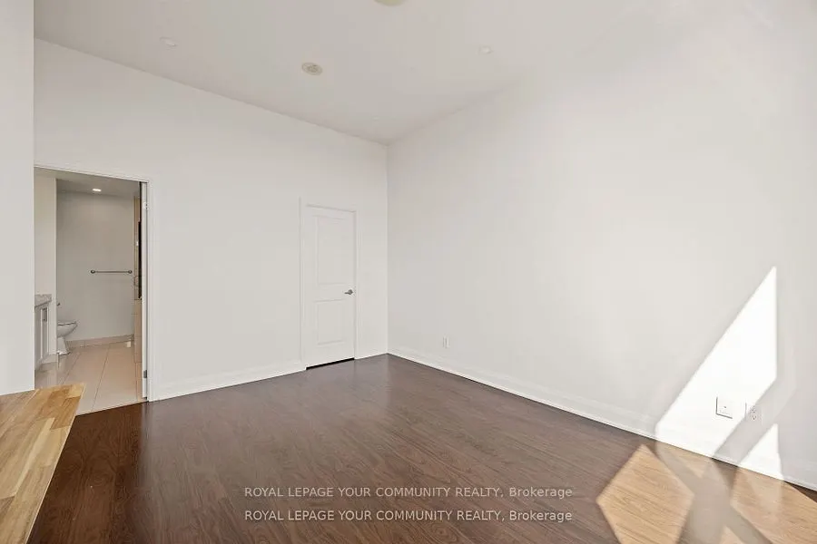 35 Fontenay Court, #1205