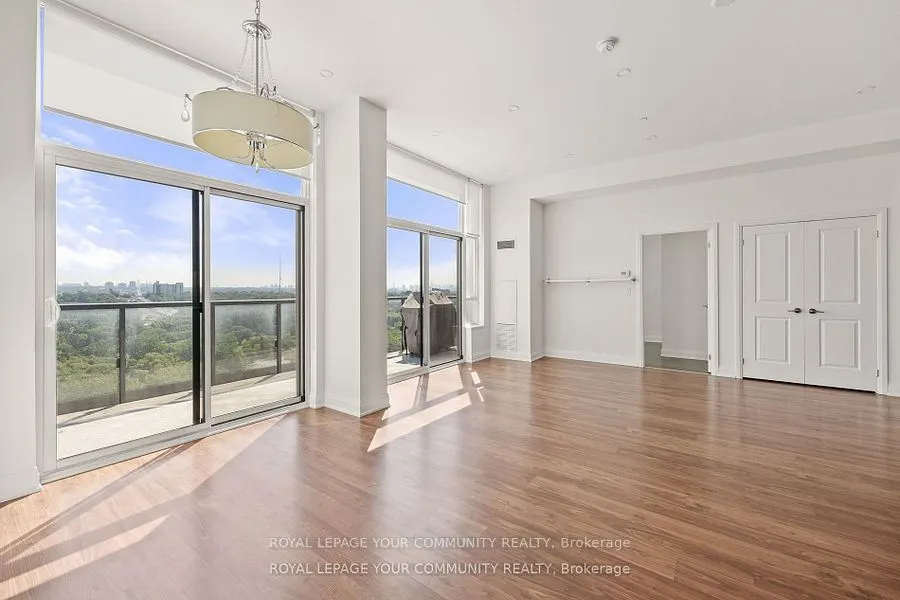 35 Fontenay Court, #1205