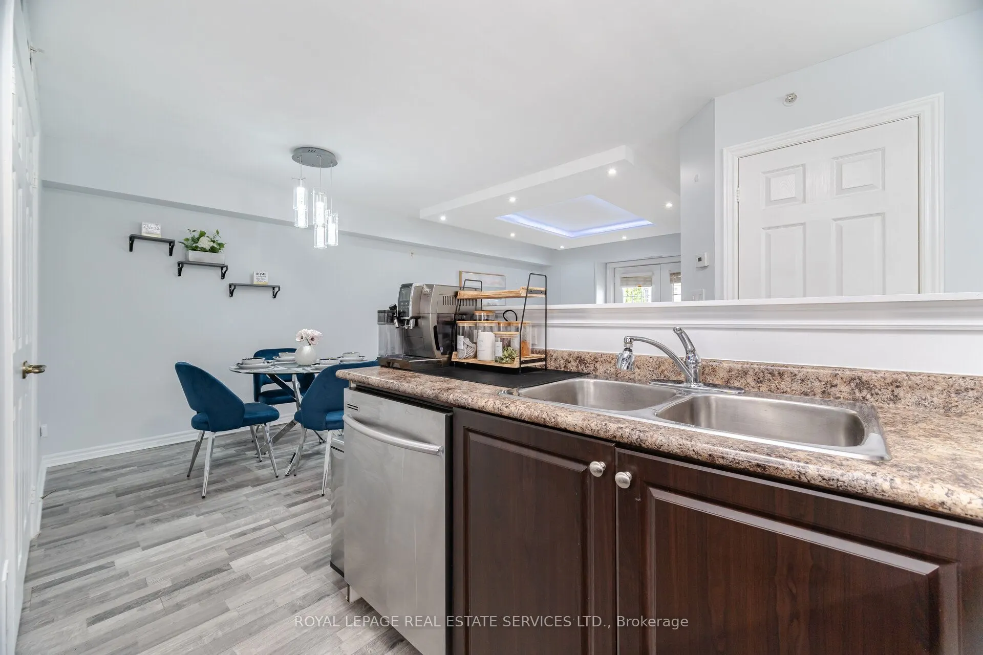 1471 Maple Avenue, #110