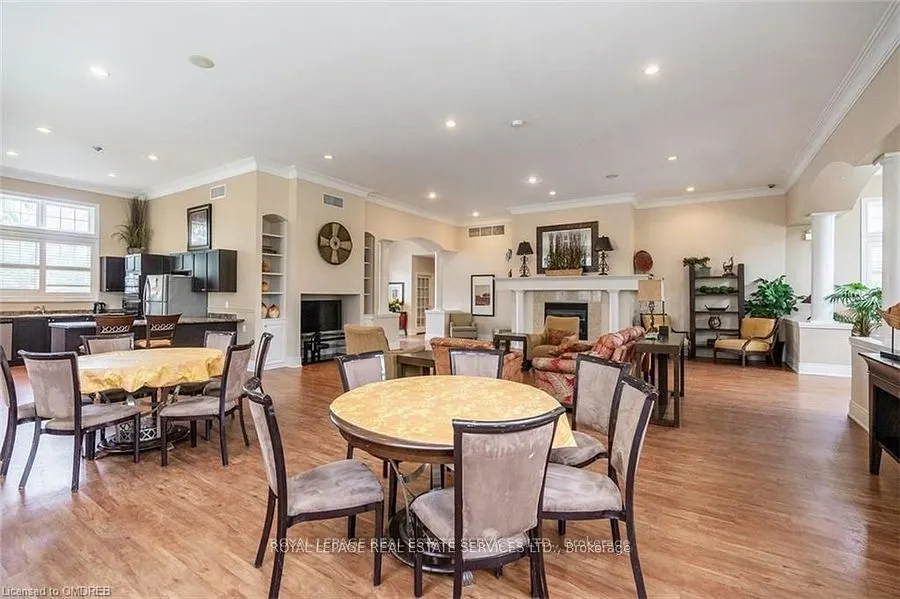 1471 Maple Avenue, #110