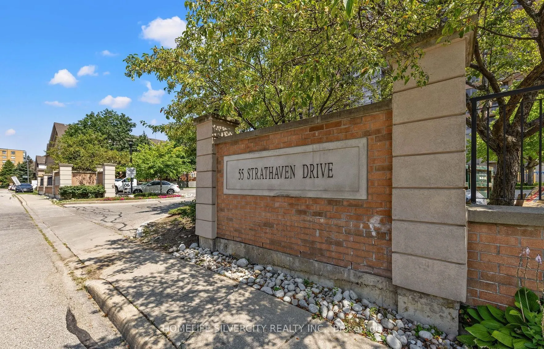 55 Strathaven Drive, #1503