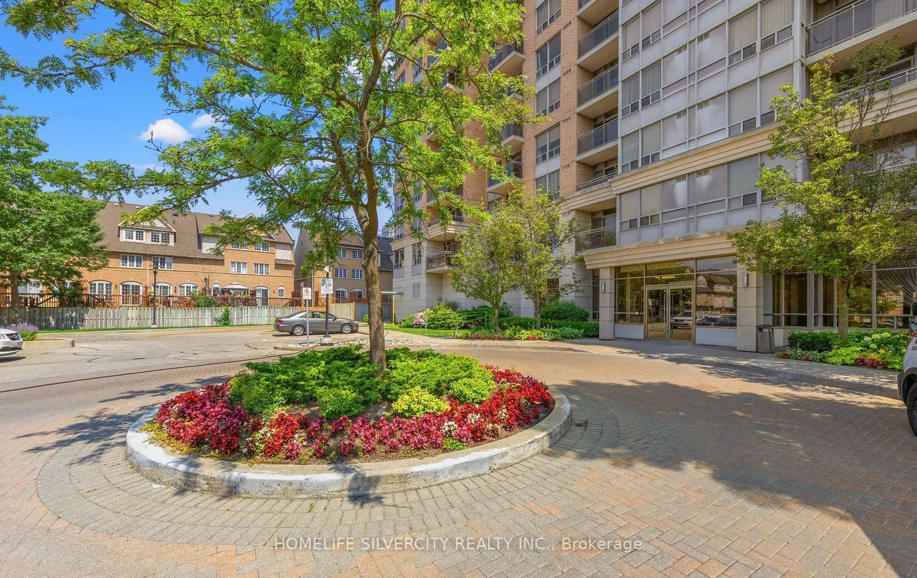 55 Strathaven Drive, #1503