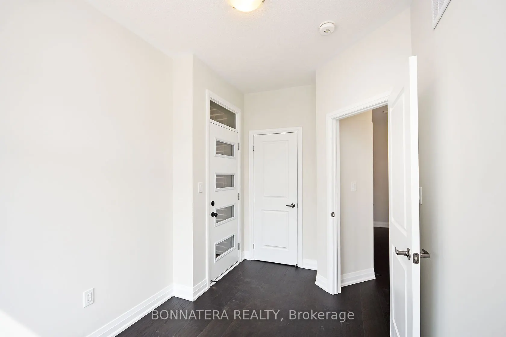2461 Belt Lane