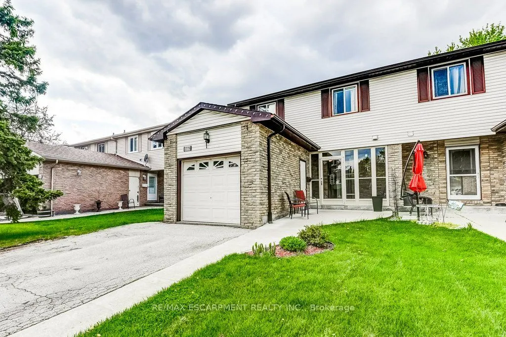 2779 Andorra Circle