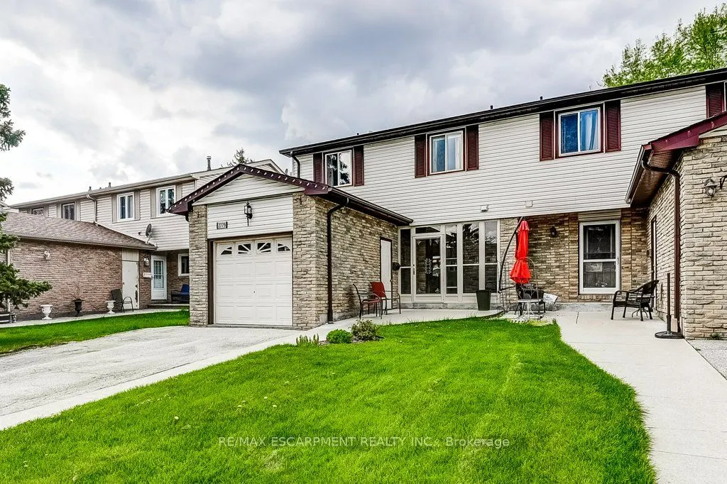 2779 Andorra Circle