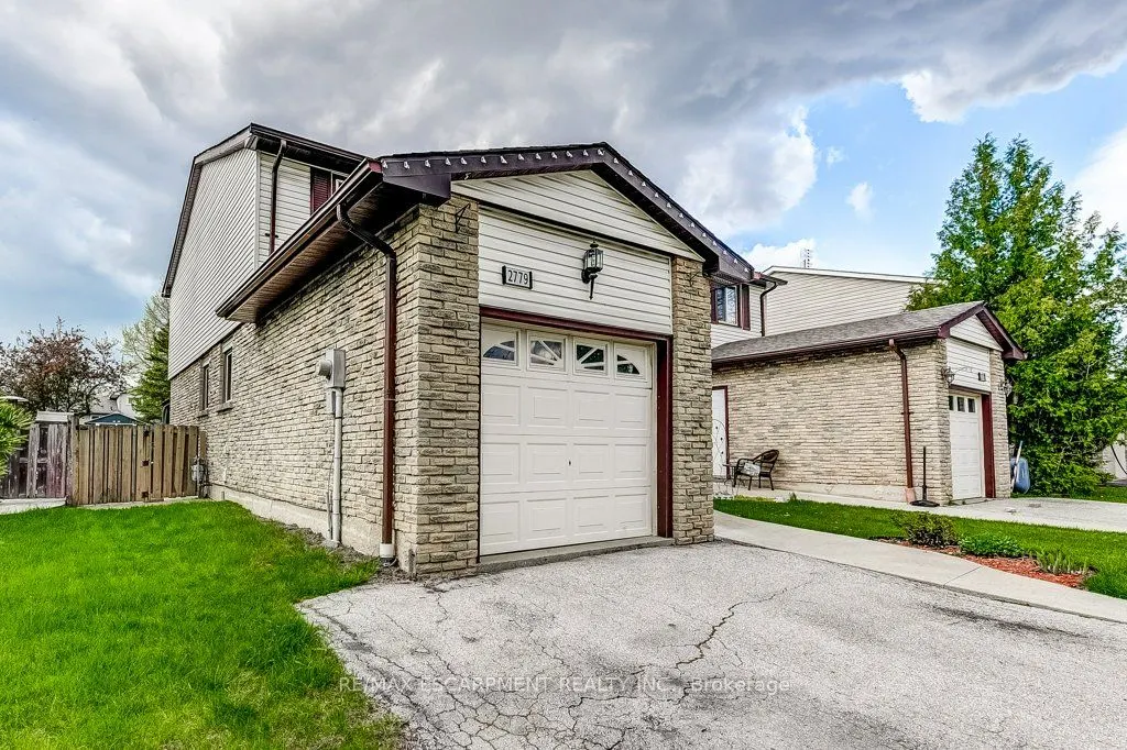 2779 Andorra Circle