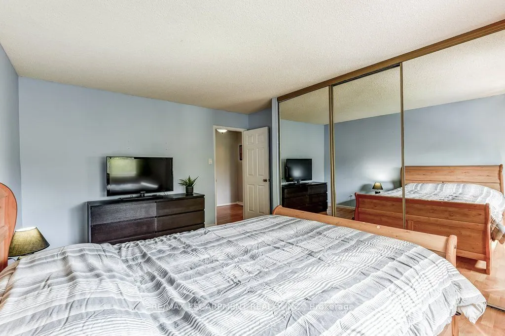 2779 Andorra Circle