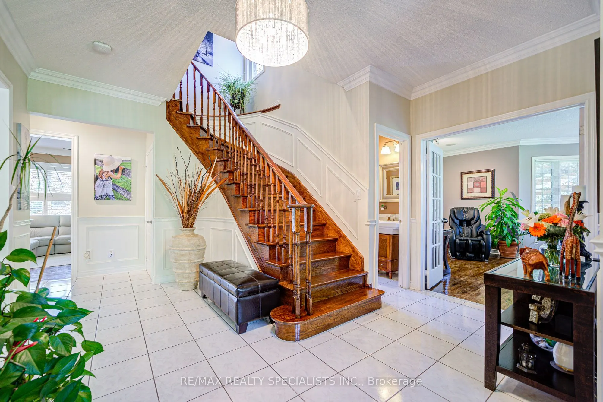11 Bridlewood Boulevard