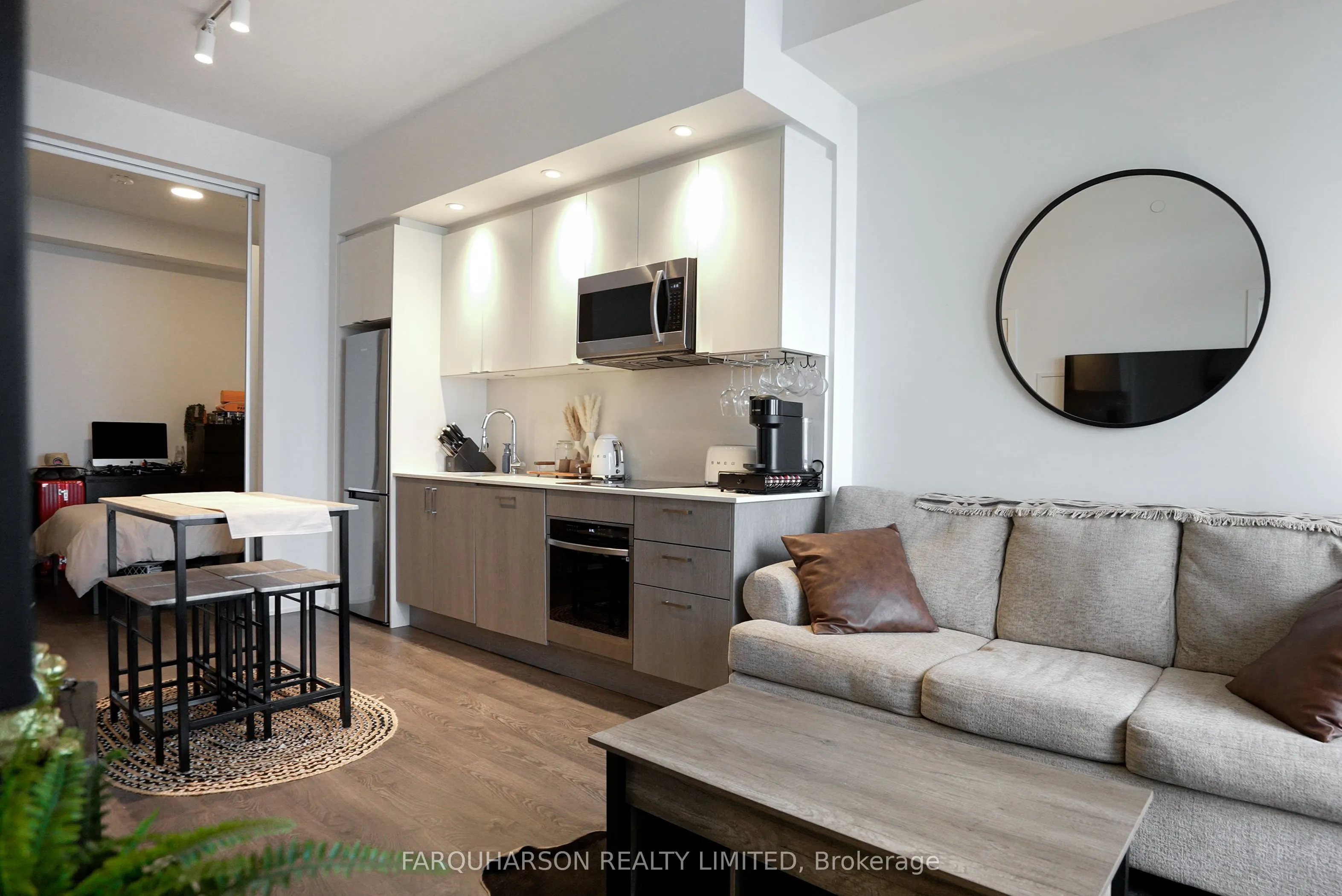 1926 Lakeshore Boulevard W, #3209