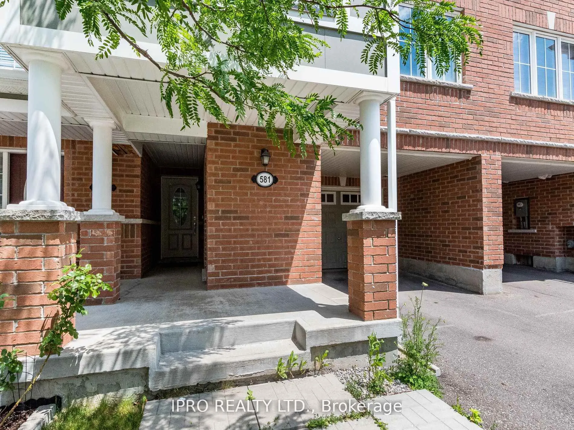 581 Allport Gate