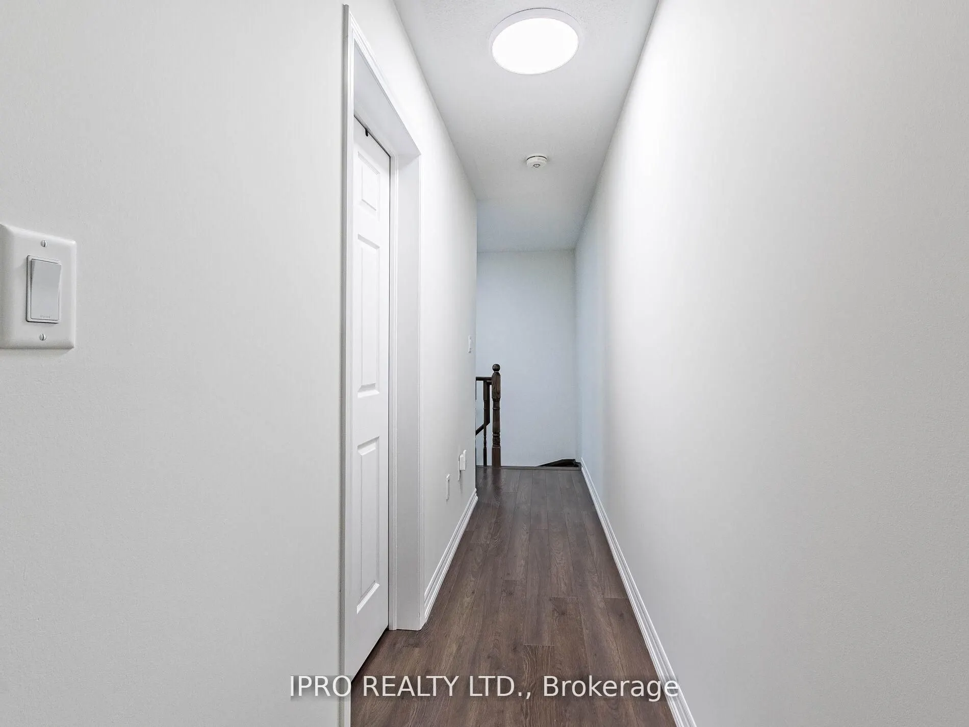 581 Allport Gate