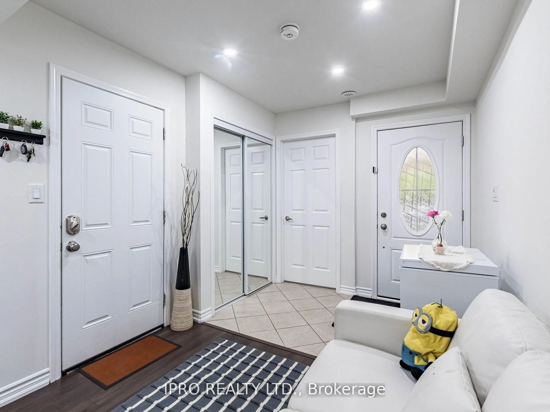 581 Allport Gate