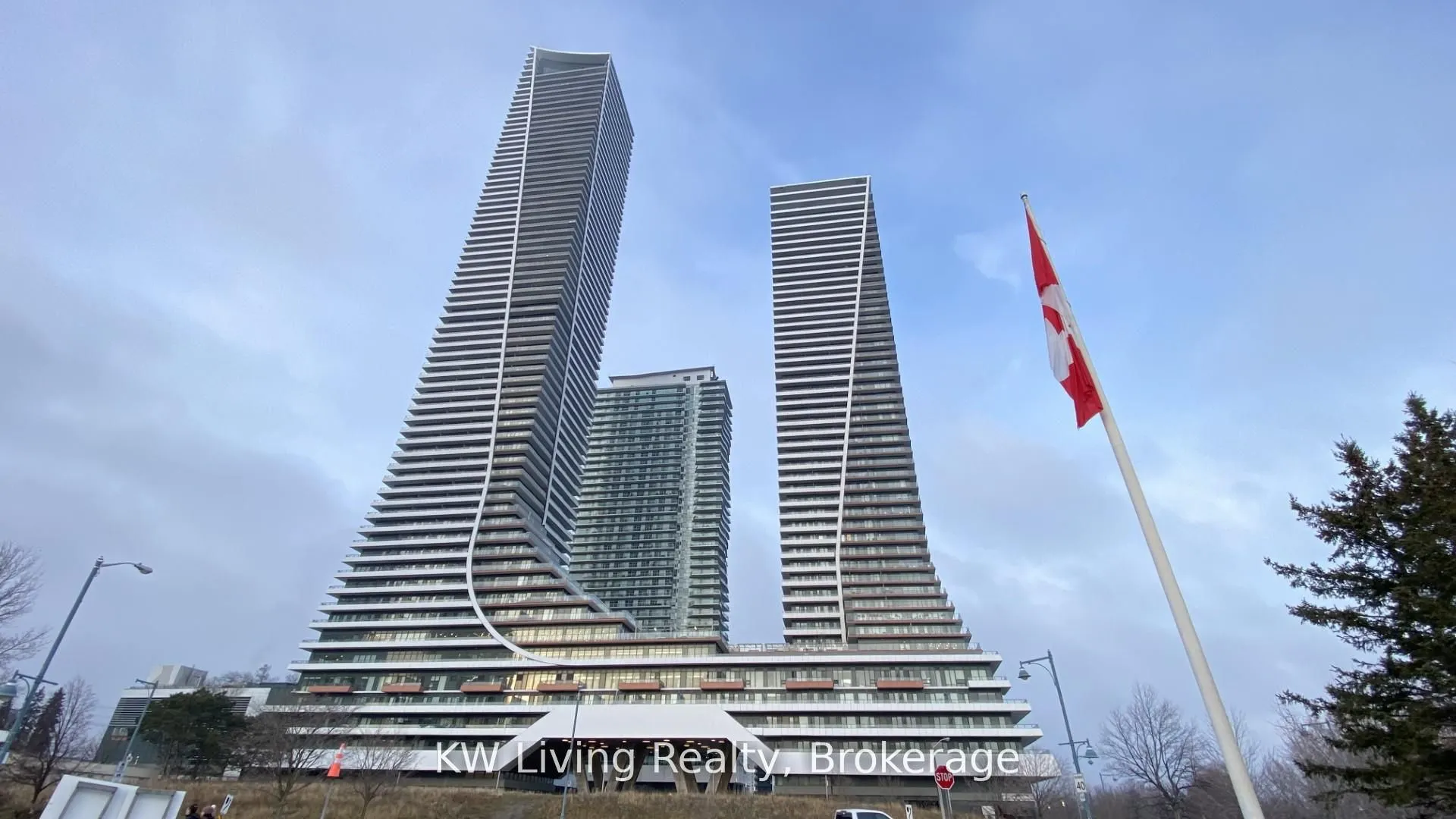 30 Shore Breeze Drive S, #428