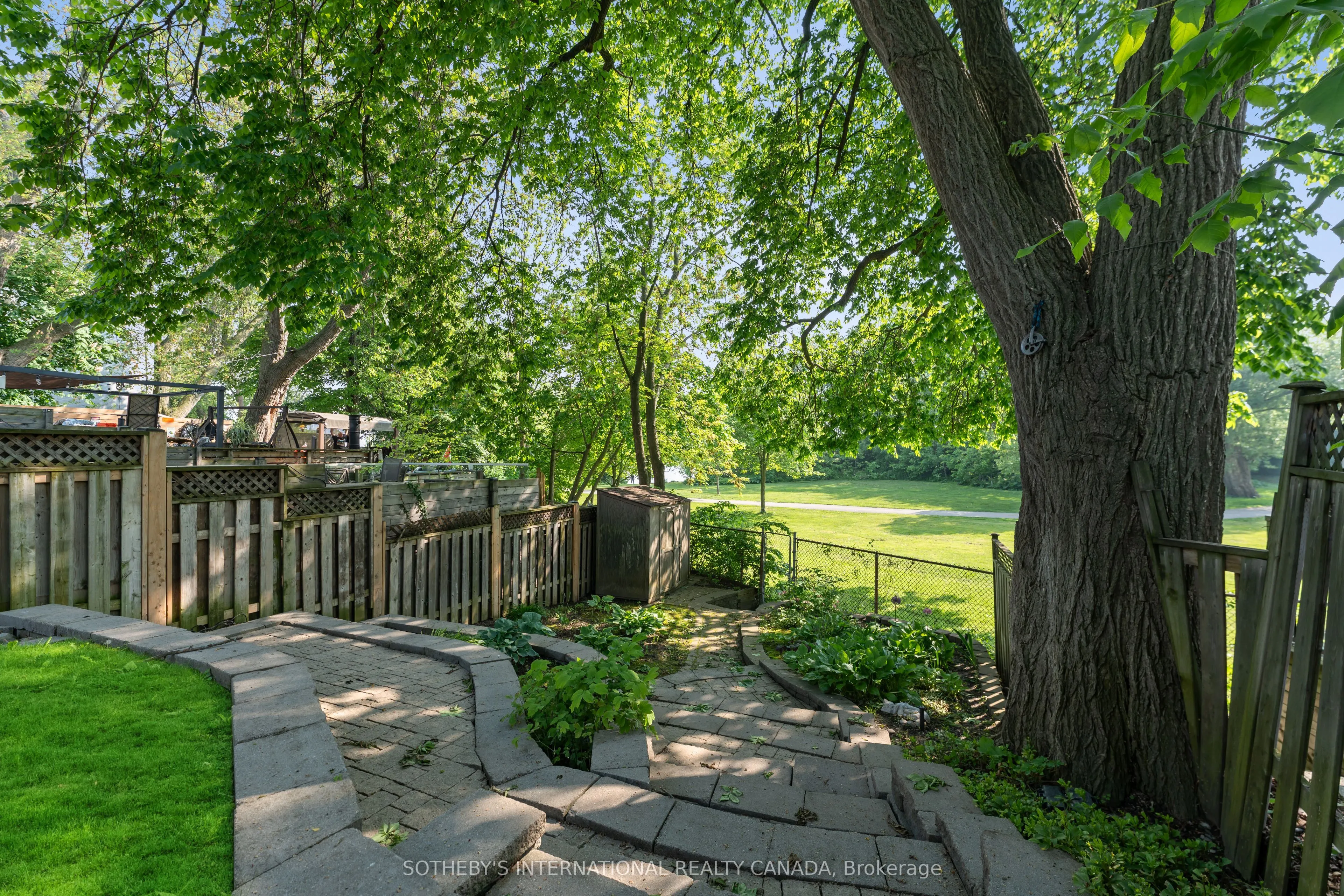 165 Lake Shore Drive