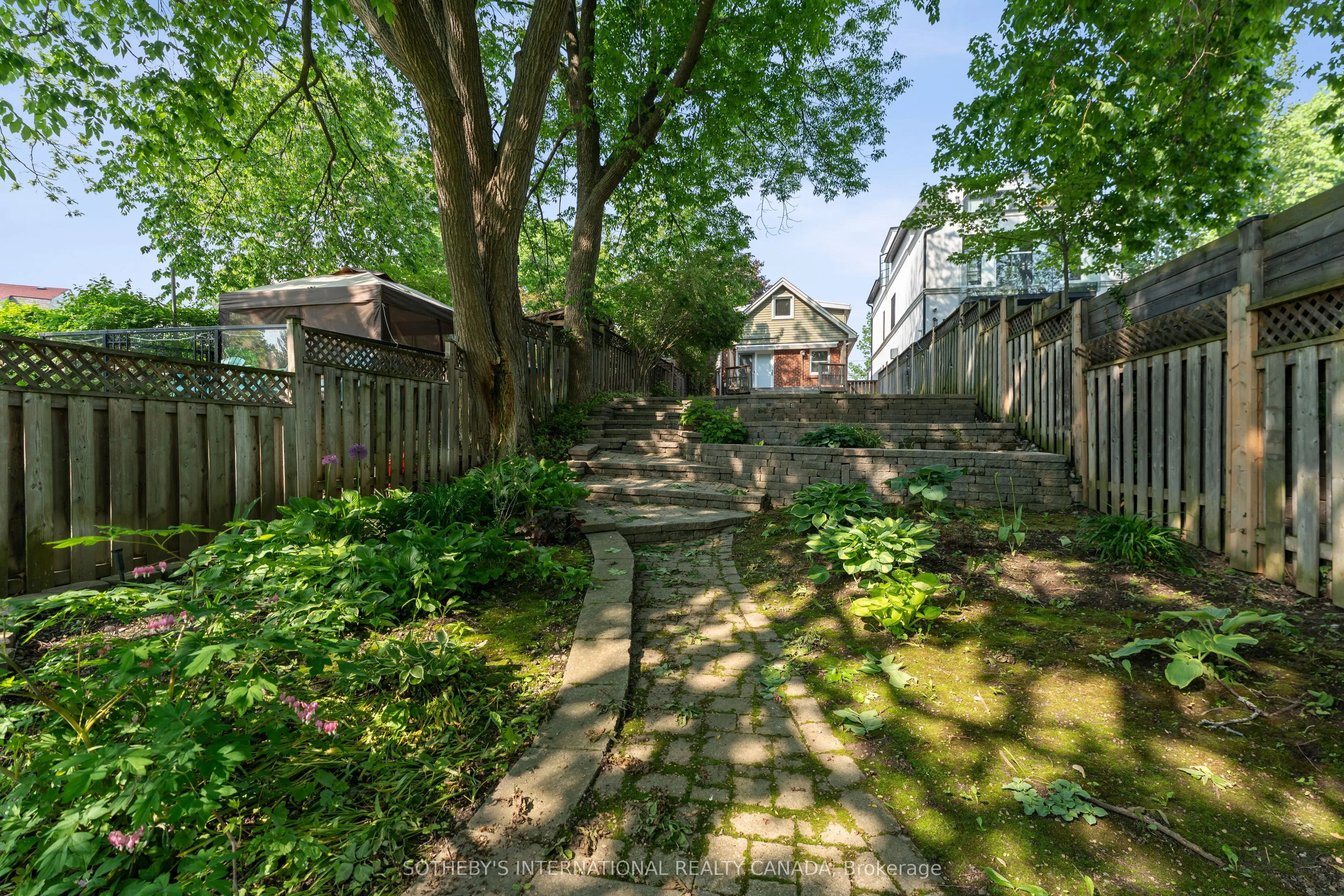 165 Lake Shore Drive
