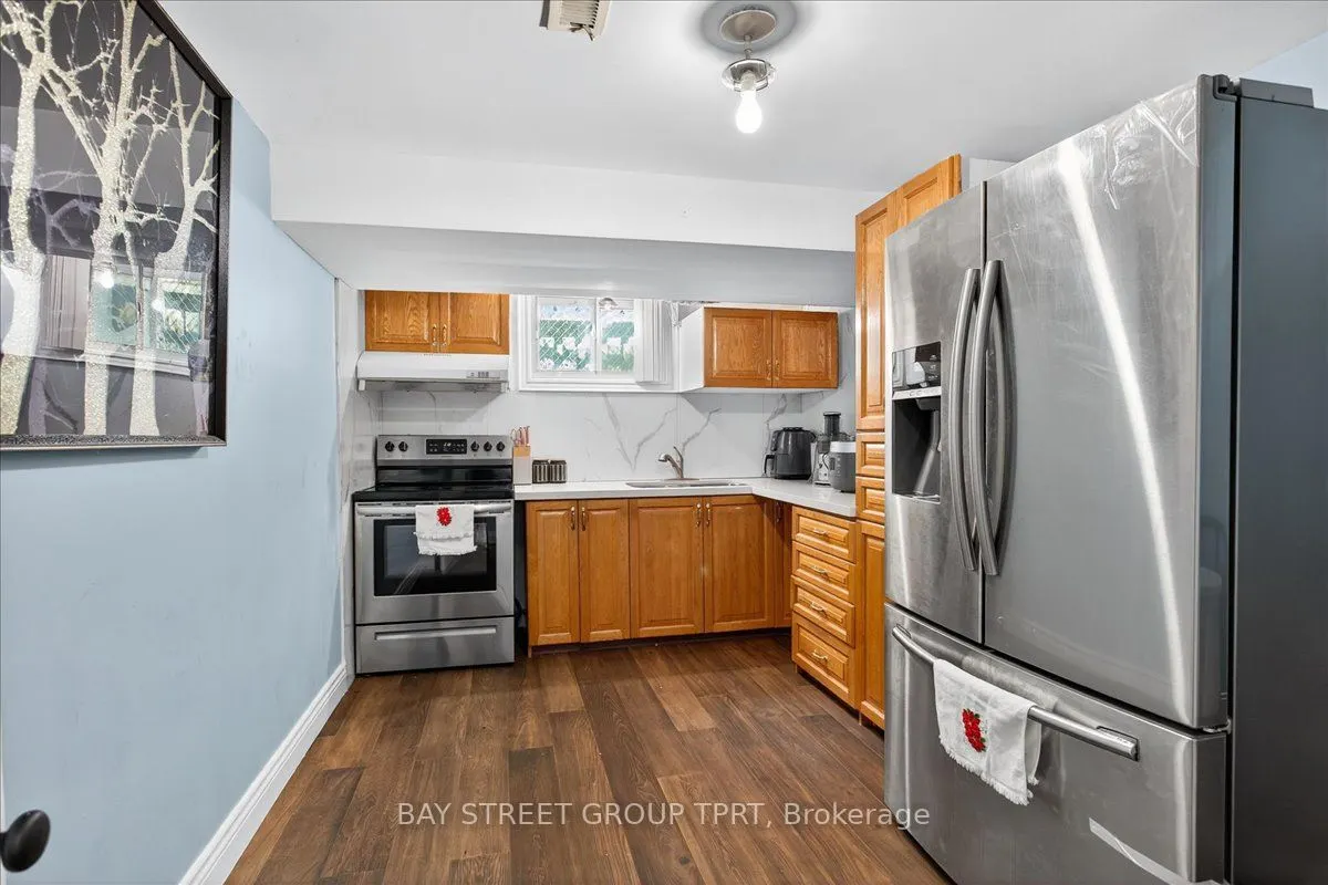 6 Evernby Boulevard