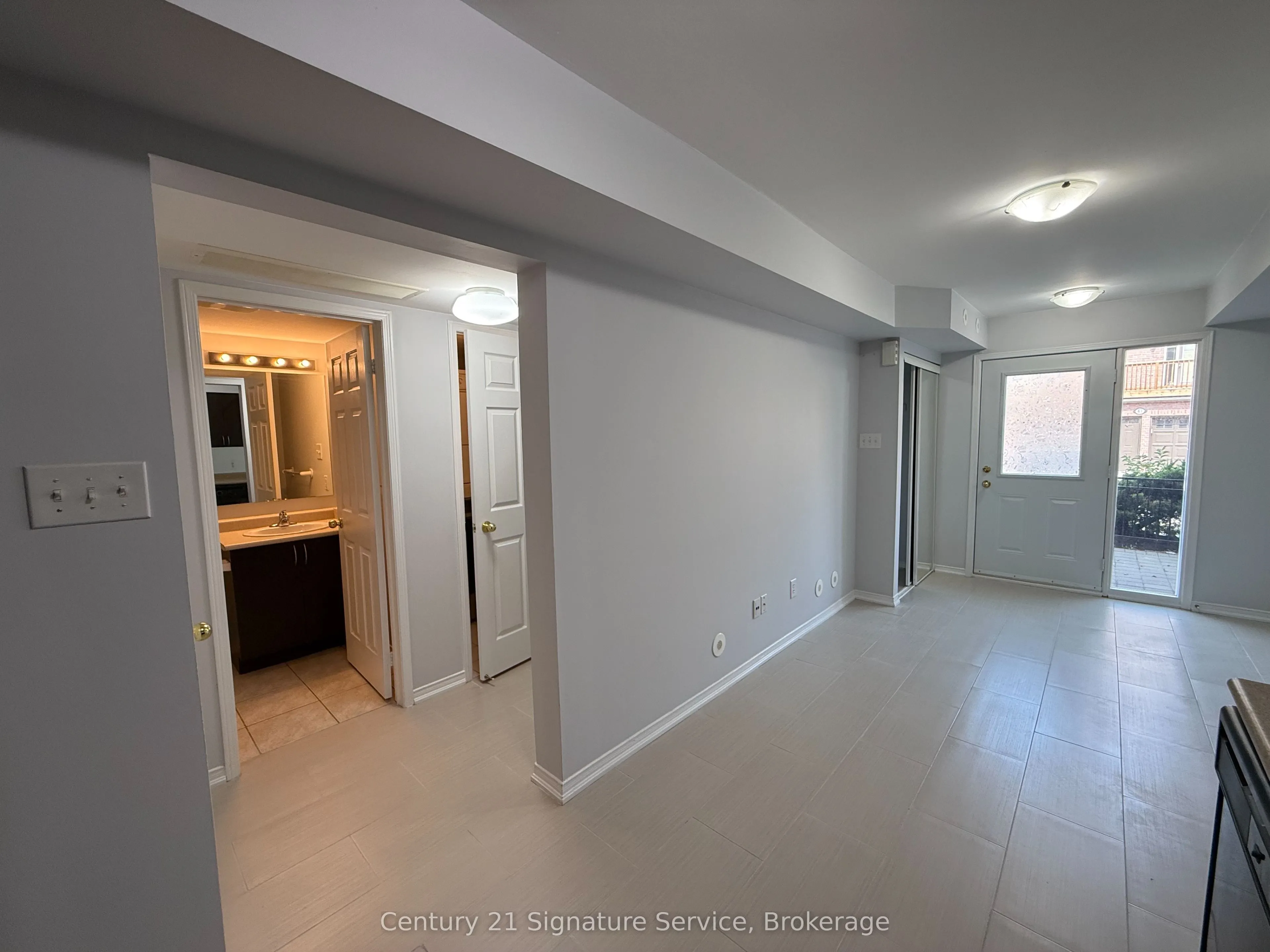4975 Southhampton Drive, #277