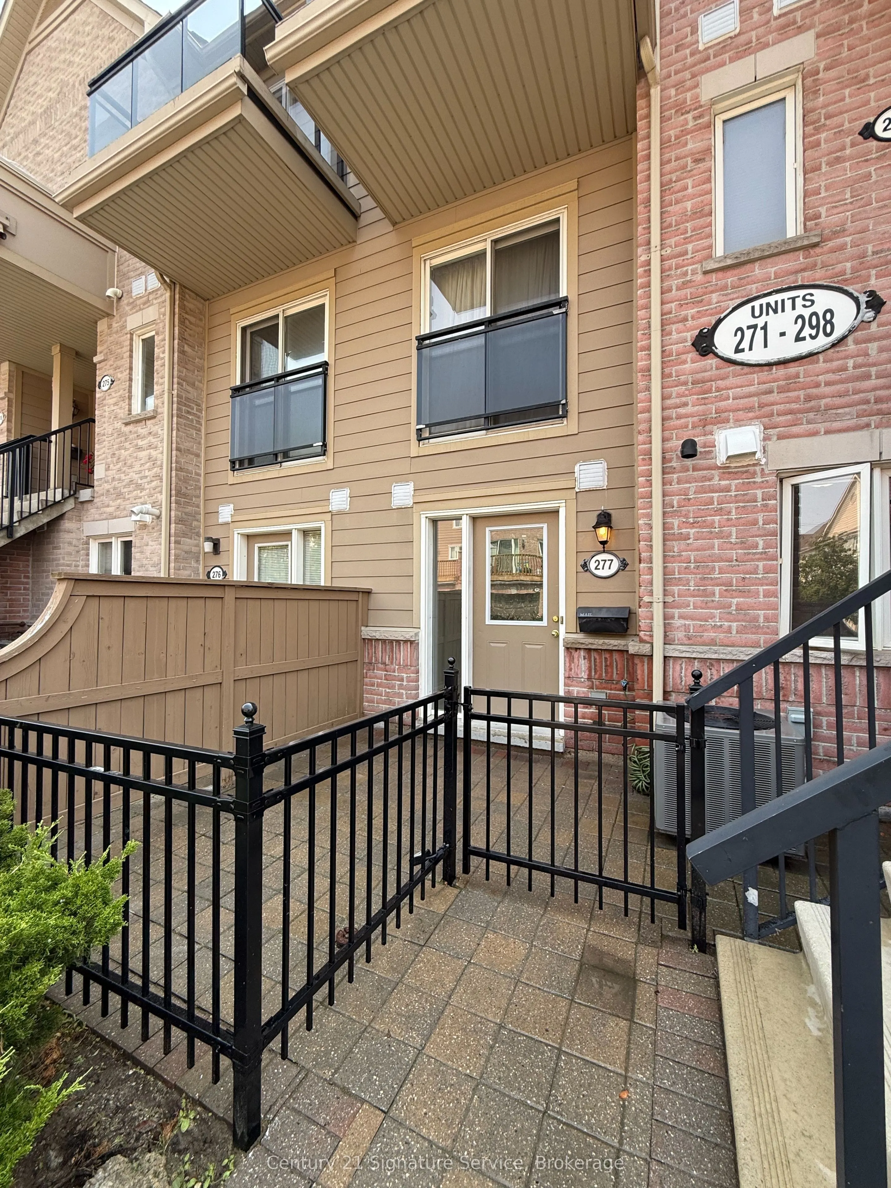 4975 Southhampton Drive, #277