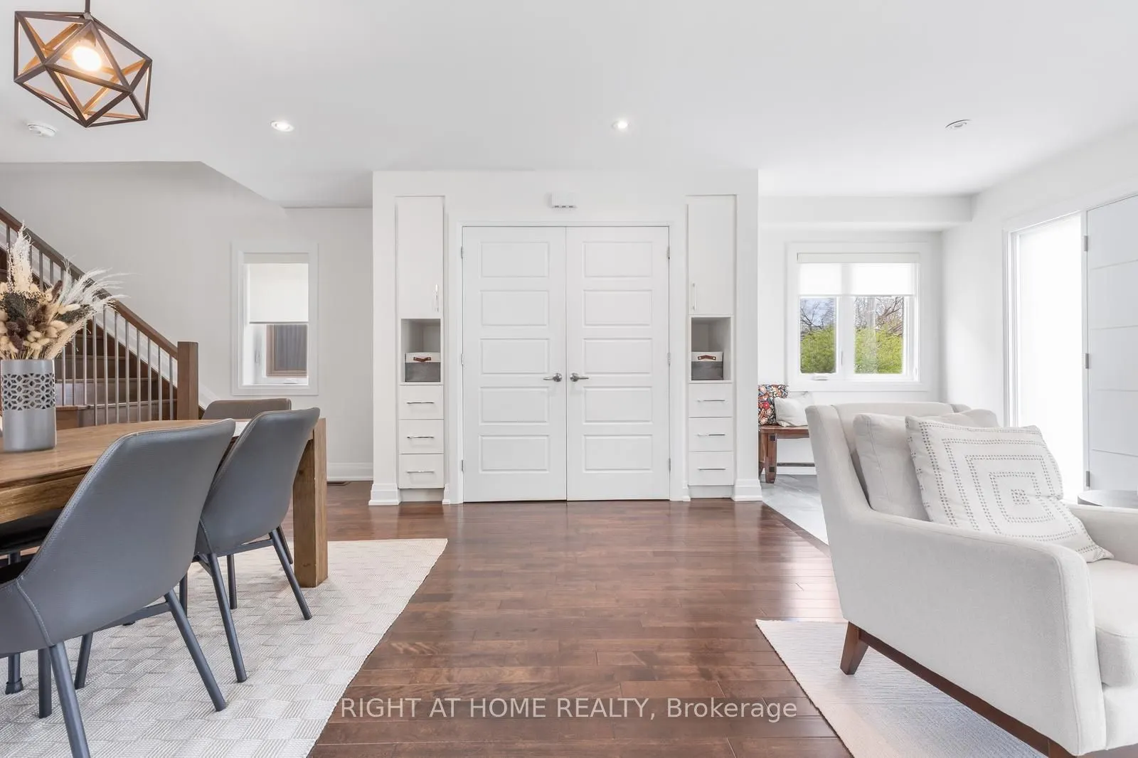 43 Bellman Avenue