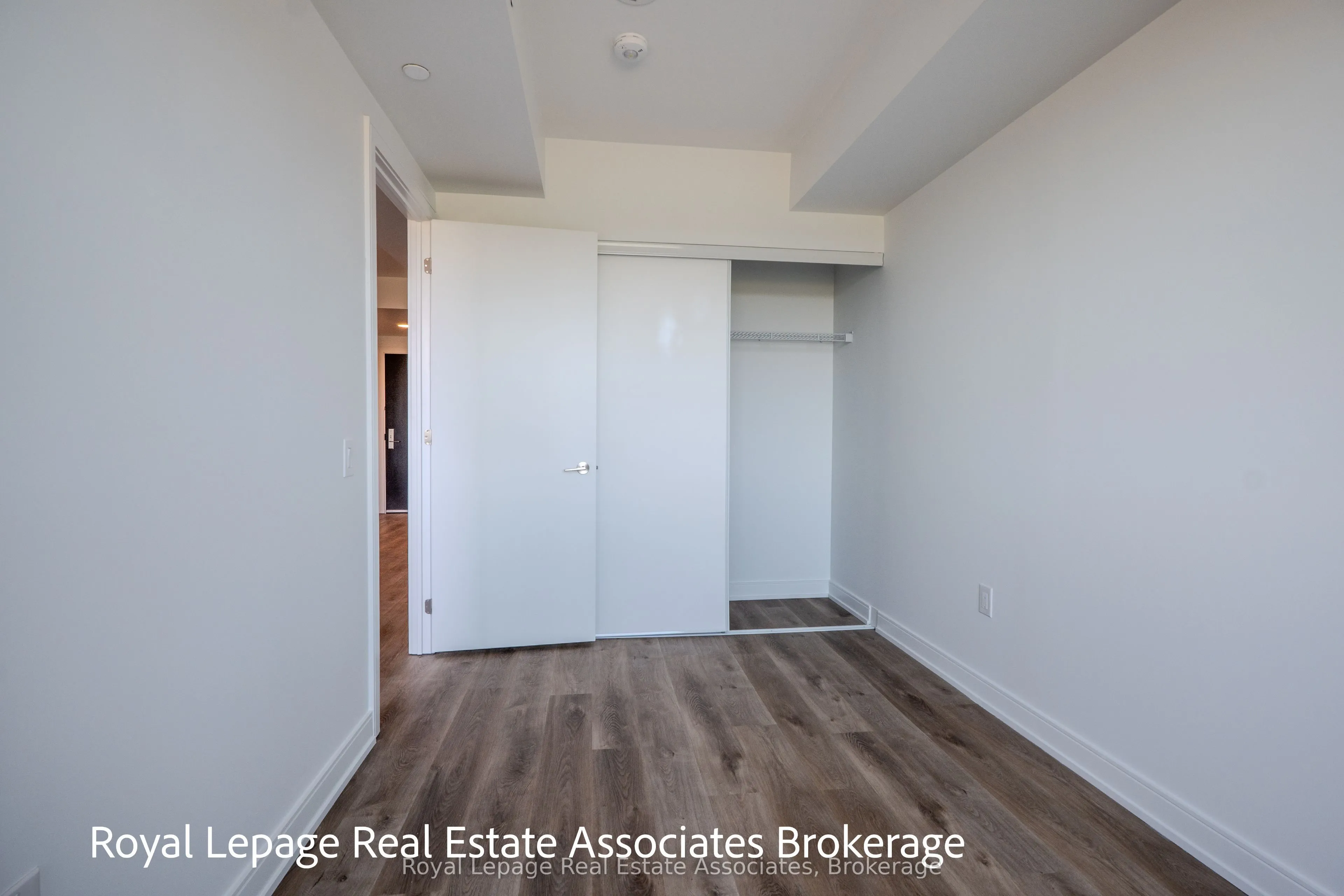 3009 Novar Road, #205