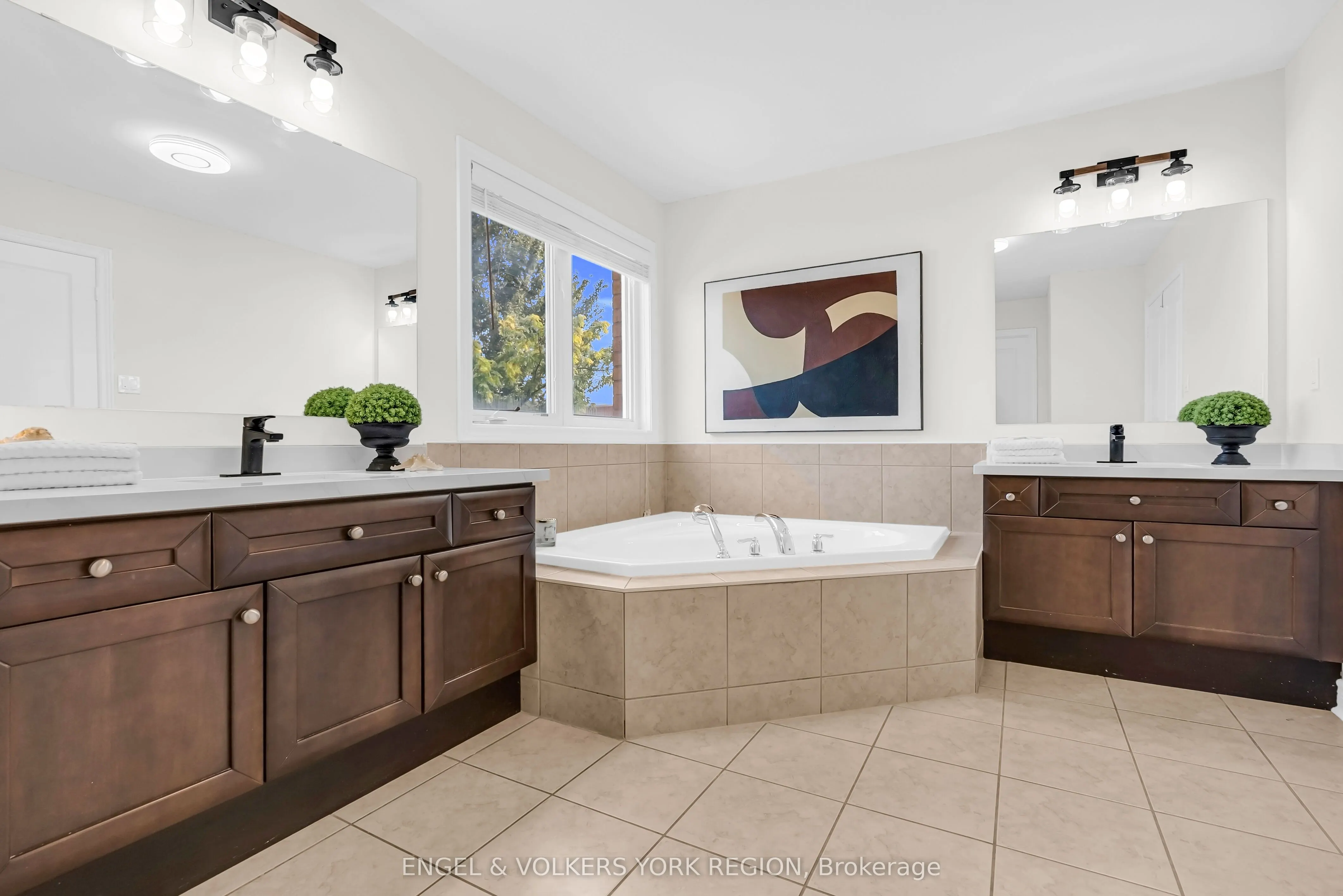 3236 Tacc Drive