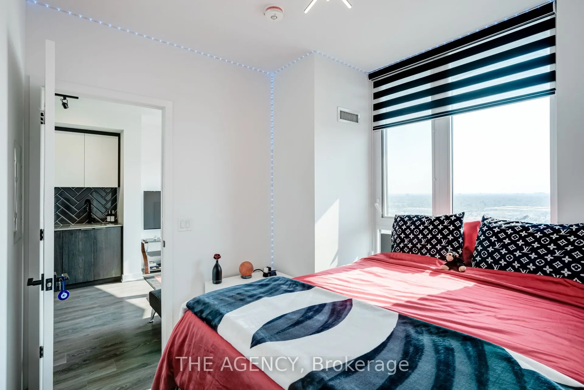 36 Zorra Street, #1802
