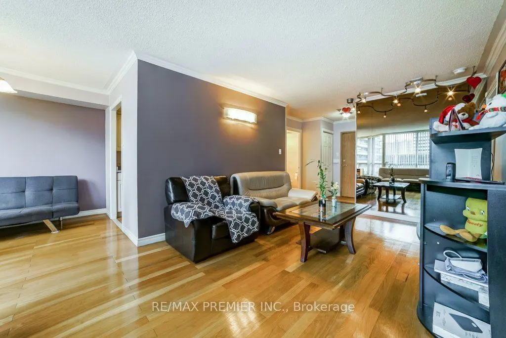 55 Elm Drive W, #308