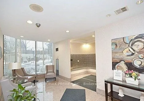 55 Elm Drive W, #308
