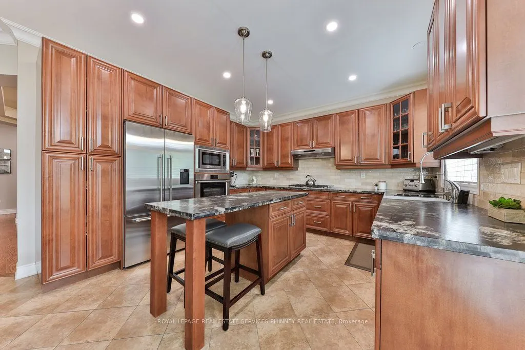 3260 Ribble Crescent