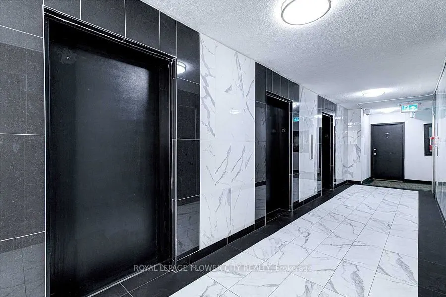 320 Dixon Road, #1106