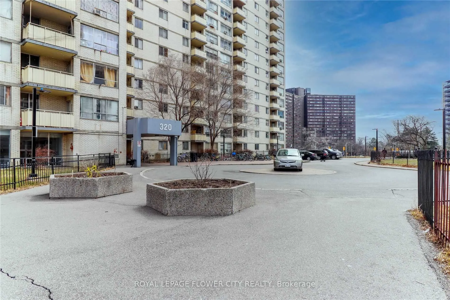 320 Dixon Road, #1106