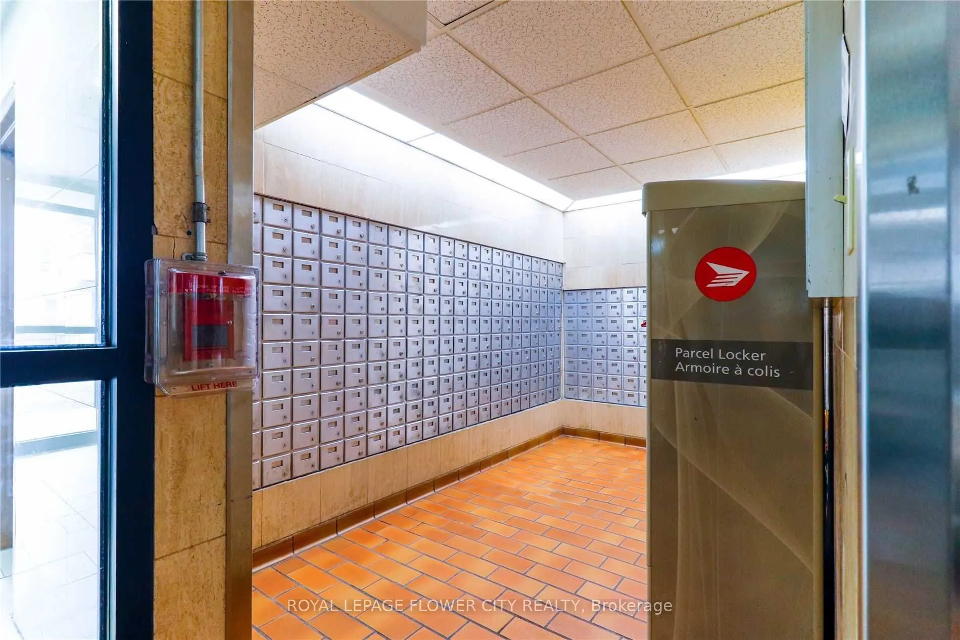 320 Dixon Road, #1106