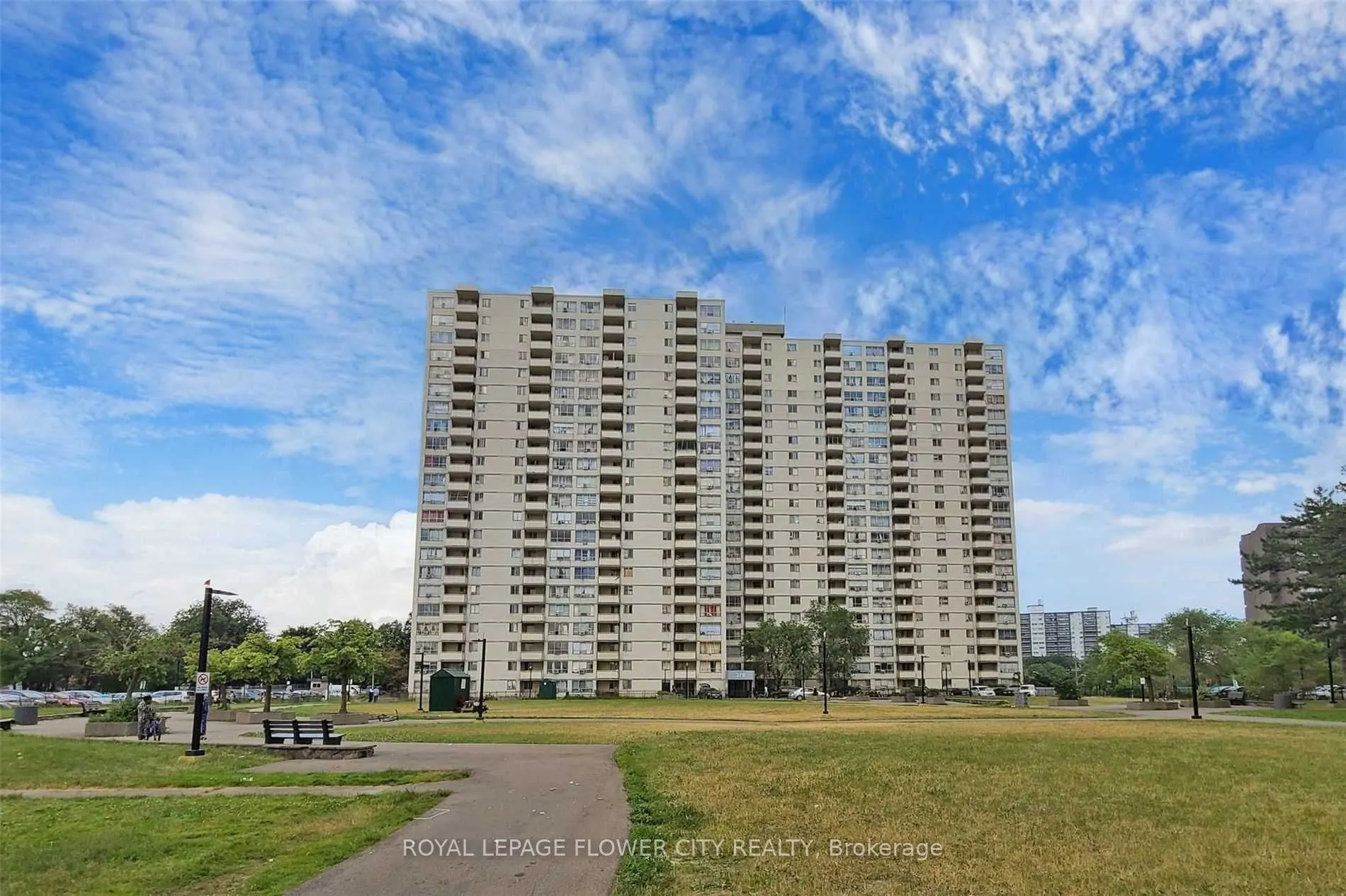 320 Dixon Road, #1106