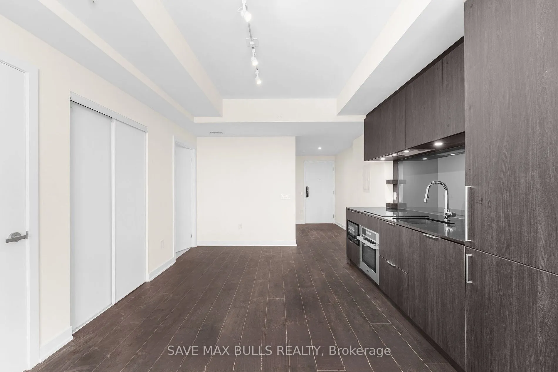 28 Ann Street, #723
