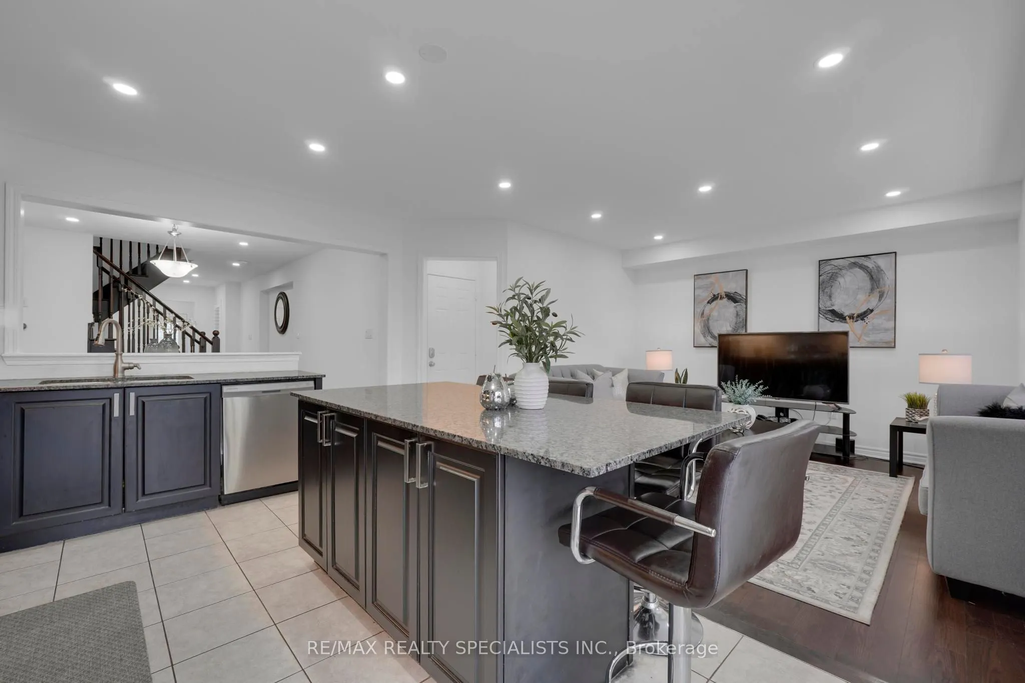 1000 Asleton Boulevard, #36
