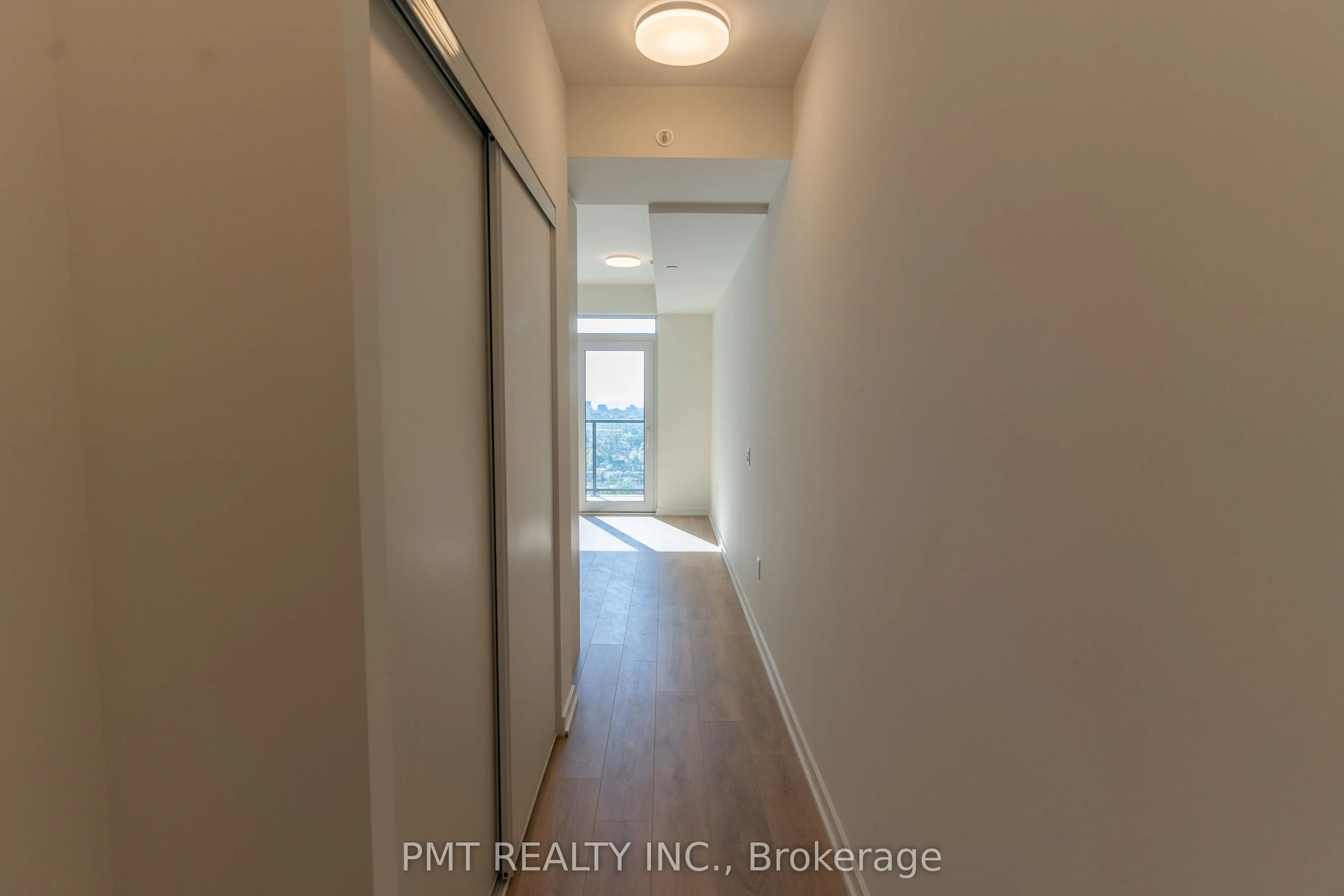 1285 Dupont Street, #2001