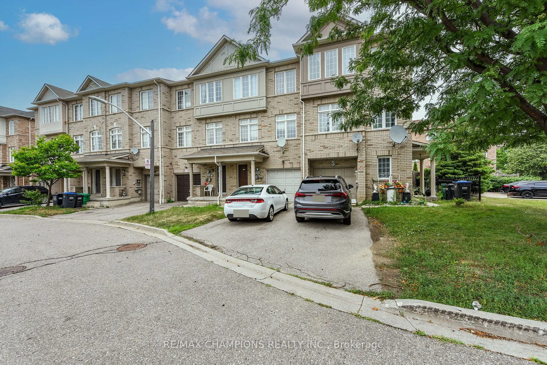 7035 Rexwood Road, #245