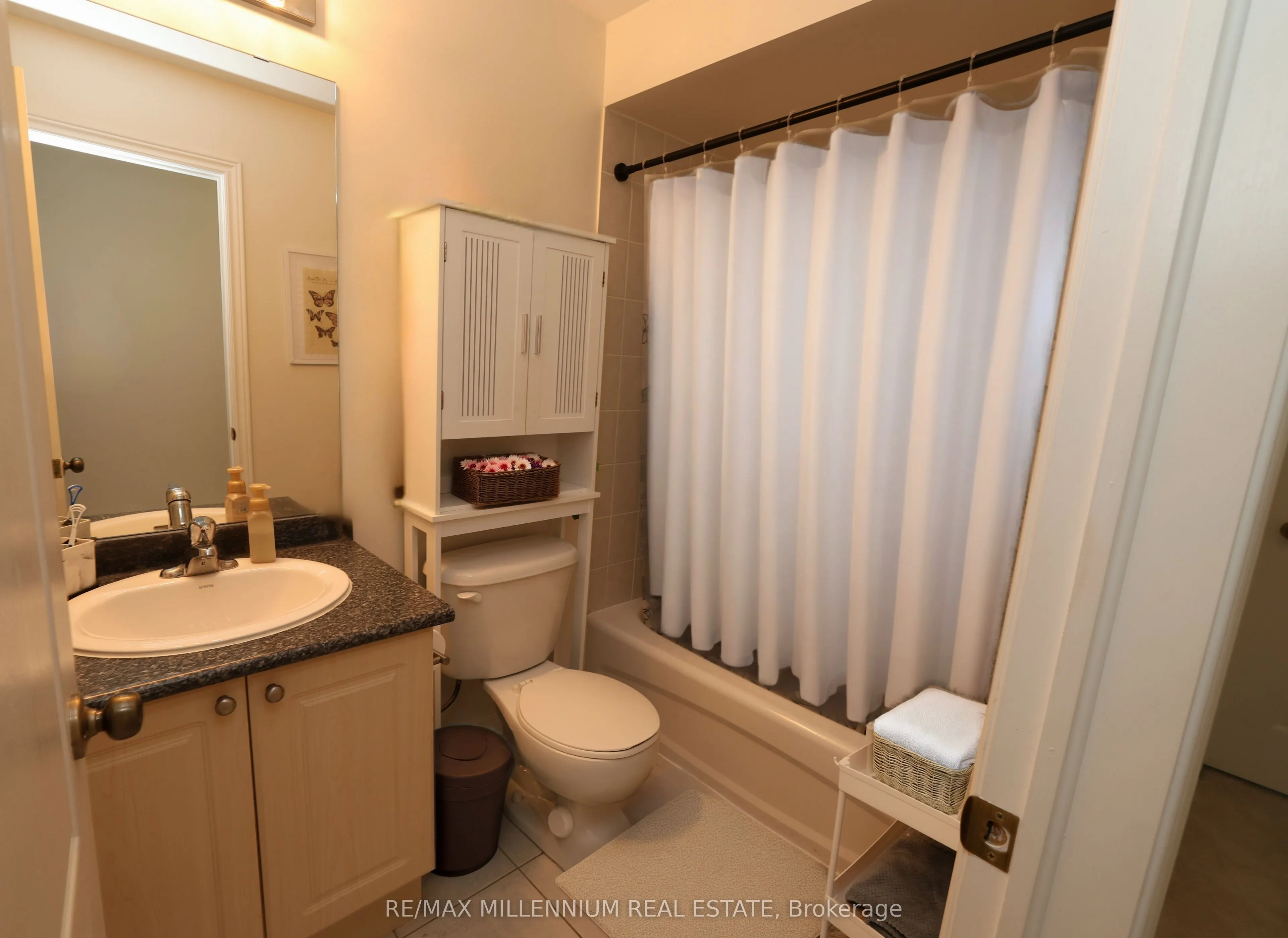 1015 Galesway Boulevard, #5